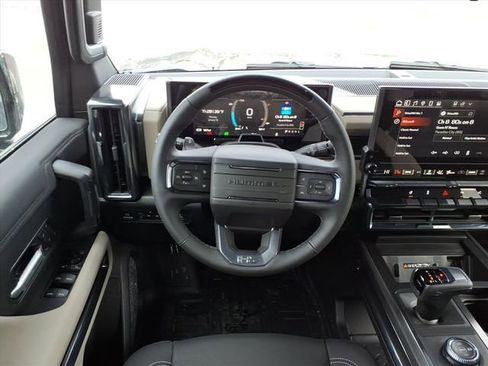 New 2026 GMC Hummer EV SUV image 14