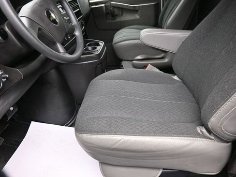 Used 2024 Chevrolet Express 3500 image 14