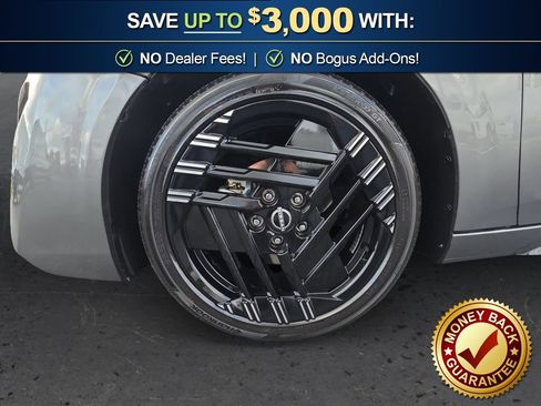 Used 2026 Nissan Sentra SR w/ Floor Mat Package image 13