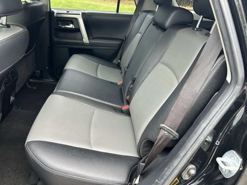 Used 2021 Toyota 4Runner SR5 Premium AWD/4WD image 20