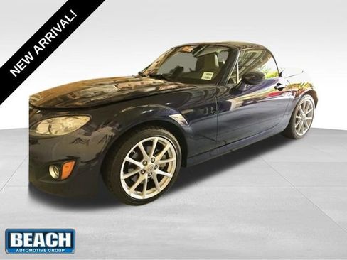 Used 2009 MAZDA MX-5 Miata Grand Touring w/ Premium Pkg image 1