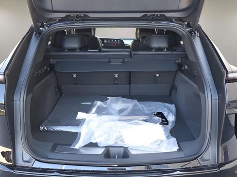 New 2026 Cadillac Lyriq V w/ Exterior Carbon Fiber Package image 17