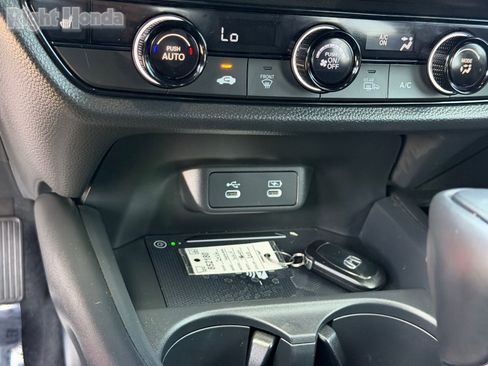 Certified 2026 Honda HR-V Sport image 30