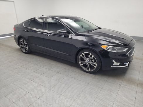 Used 2020 Ford Fusion Titanium image 11