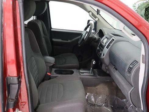 Used 2017 Nissan Frontier S RWD image 10