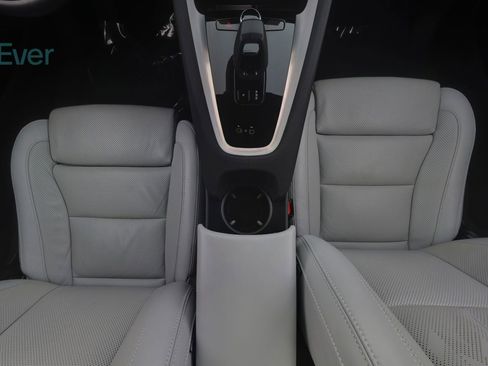 Used 2023 Polestar Polestar 2 w/ Pilot Pack image 27