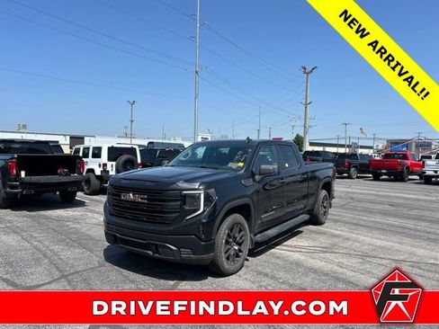 Used 2024 GMC Sierra 1500 Pro w/ Graphite Edition AWD/4WD image 1