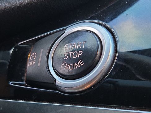 Used 2018 BMW X4 xDrive28i image 25