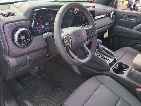 New 2025 Chevrolet Colorado Z71 w/ Technology Package image 10