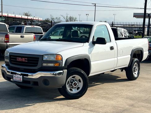 Used 2004 GMC Sierra 2500 W/T image 35