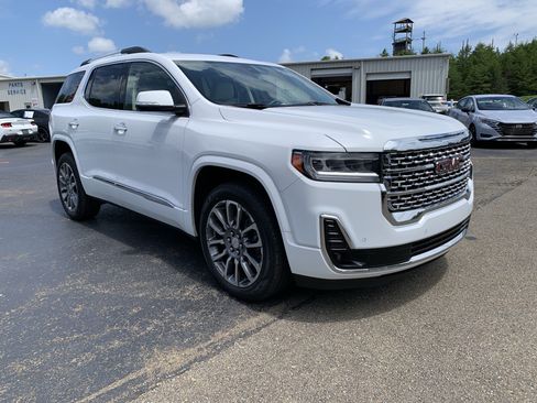 Used 2023 GMC Acadia Denali AWD/4WD image 10