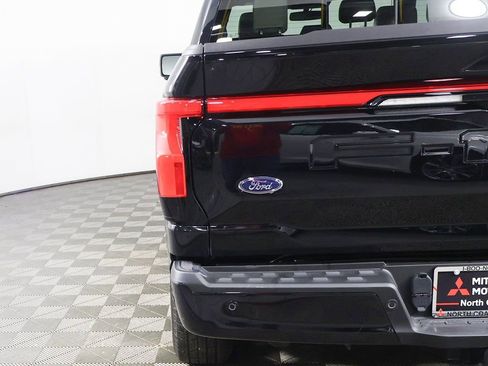 Used 2023 Ford F150 Lightning Platinum image 21