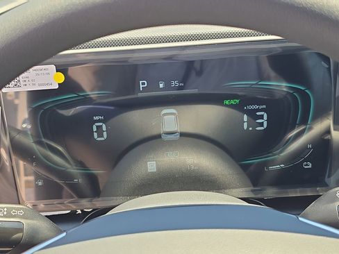 New 2026 Kia Niro LX FWD image 30