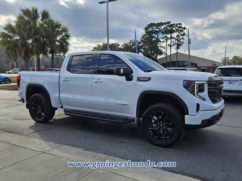 Used 2022 GMC Sierra 1500 AT4X image 7