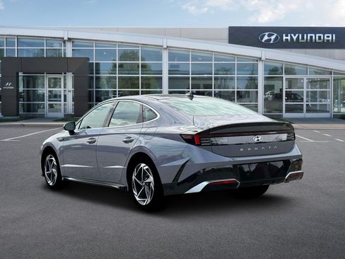 New 2026 Hyundai Sonata SEL FWD image 5