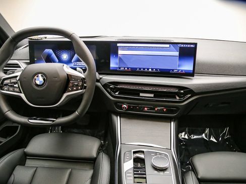 Used 2026 BMW 330i Sedan w/ Premium Package RWD image 13