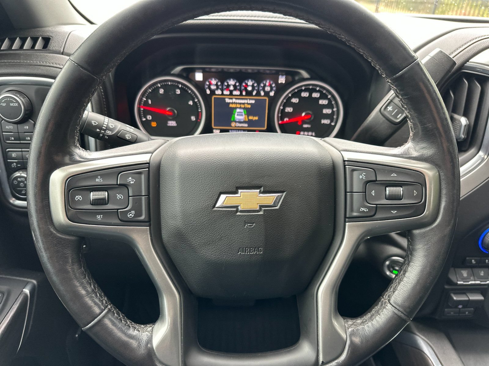 Used 2021 Chevrolet Silverado 2500 LTZ w/ LTZ Premium Package AWD/4WD image 21