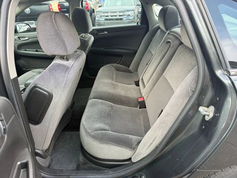 Used 2013 Chevrolet Impala LT w/ LT Sunroof Package image 19