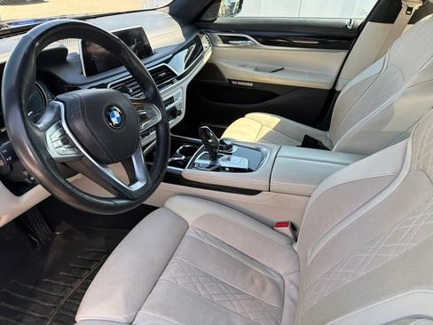 Used 2016 BMW 750i xDrive AWD/4WD image 32