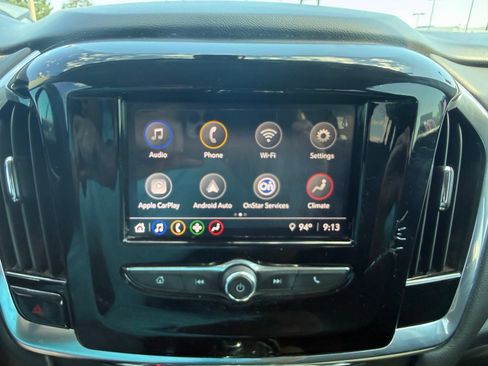 Certified 2020 Chevrolet Traverse LS FWD image 18