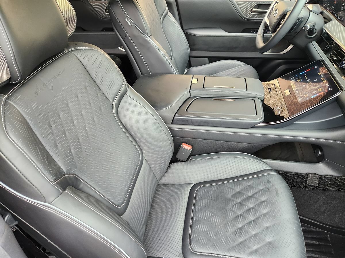 Used 2026 INFINITI QX80 Autograph w/ Premium Cargo Package AWD/4WD image 28