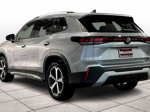 New 2026 Volkswagen Tiguan SE image 3