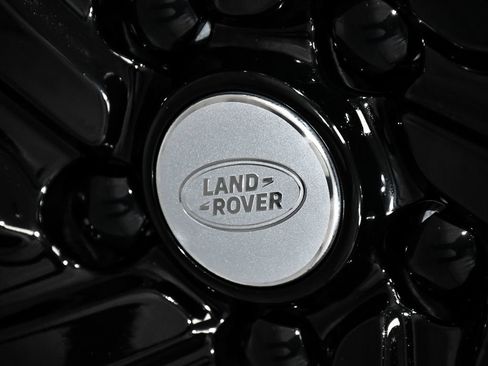 Used 2025 Land Rover Range Rover SE AWD/4WD image 98