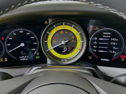 Certified 2022 Porsche 911 Carrera 4 AWD/4WD image 15