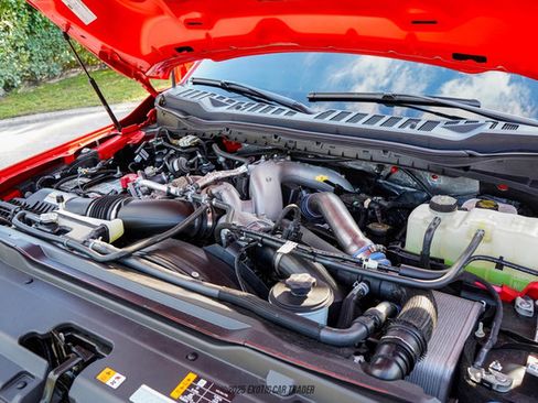 Used 2023 Ford F450 Lariat w/ FX4 Off-Road Package image 19