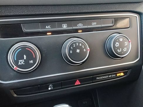 Used 2021 Volkswagen Atlas Cross Sport S FWD image 21