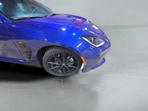 Used 2023 Toyota GR86 Premium w/ ALL Weather Mat Package (TMS) image 20