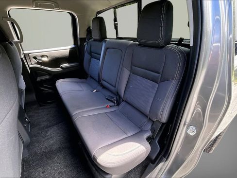Used 2023 Nissan Frontier SV w/ Technology Package AWD/4WD image 22