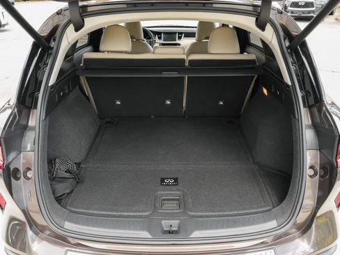 Used 2019 INFINITI QX50 Essential w/ Premium Audio Package AWD/4WD image 41