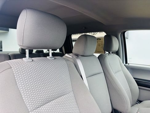 Used 2017 Ford F150 XLT image 24