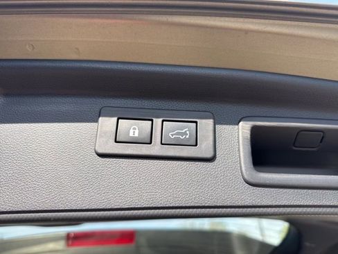 Used 2024 Subaru Forester Wilderness AWD/4WD image 8