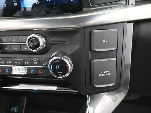 Used 2021 Ford F150 Lariat AWD/4WD image 13