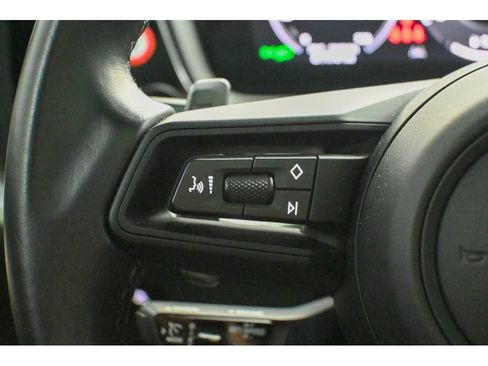 Used 2024 Porsche Cayenne S AWD/4WD image 49