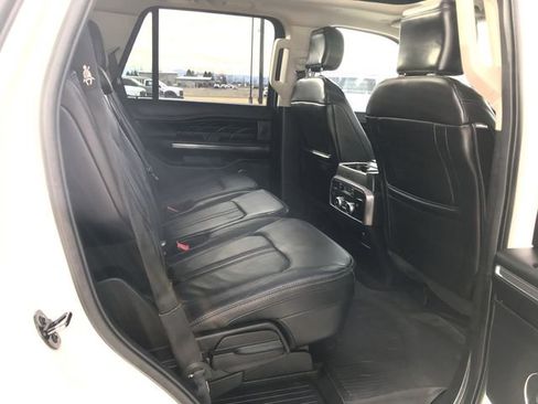 Certified 2020 Ford Expedition Platinum image 23