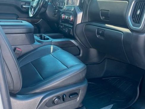Used 2021 GMC Sierra 1500 SLT AWD/4WD image 14