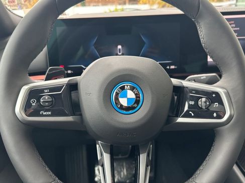 New 2026 BMW i5 eDrive40 w/ M Sport Package image 23