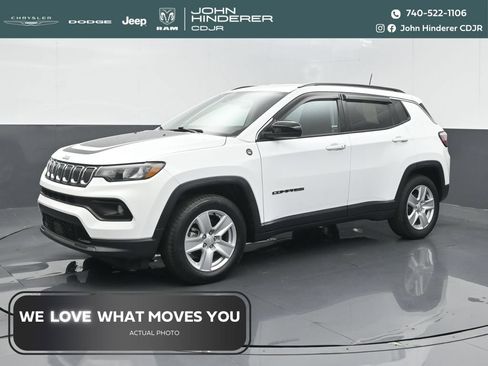 Certified 2022 Jeep Compass Latitude FWD image 1