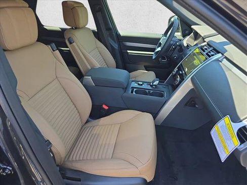 New 2026 Land Rover Discovery Dynamic SE AWD/4WD image 10