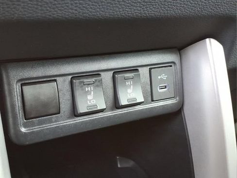 Used 2025 Toyota Corolla Cross XLE w/ Convenience Package AWD/4WD image 14