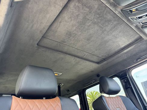 Used 2013 Mercedes-Benz G 63 AMG 4MATIC image 17