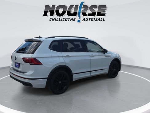 Used 2022 Volkswagen Tiguan SE R-Line AWD/4WD image 8
