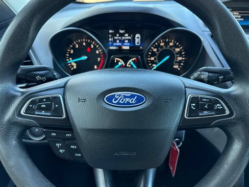 Used 2019 Ford Escape S FWD image 22