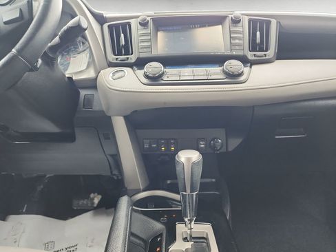 Certified 2016 Toyota RAV4 Limited image 11