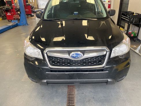 Used 2015 Subaru Forester 2.5i w/ Alloy Wheel Package AWD/4WD image 13
