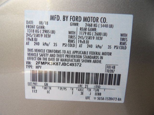 Used 2018 Ford Edge Titanium w/ Ford Safe & Smart Package FWD image 32