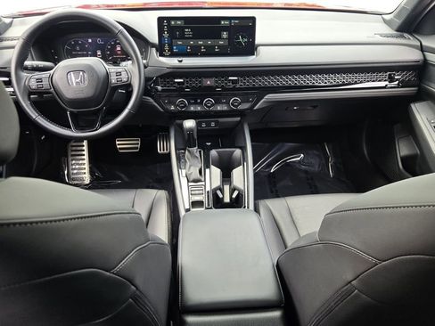 Used 2025 Honda Accord Sport image 13